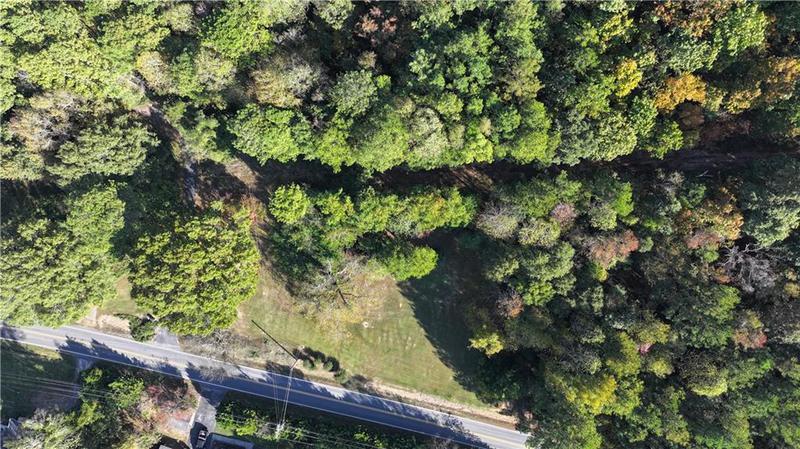 Image for property 175 Hall Memorial Road, Calhoun, GA 30701