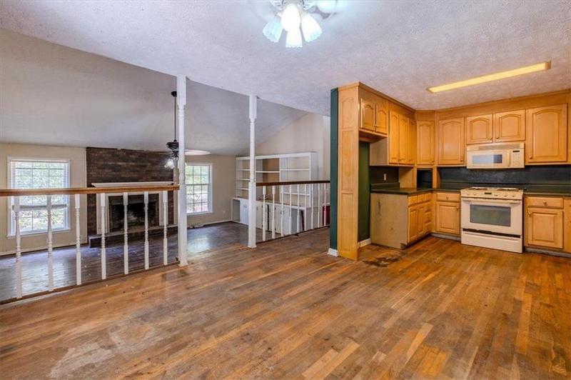 Image for property 233 Robinson Road, Cedartown, GA 30125