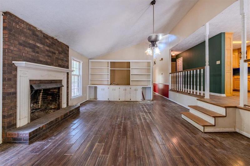 Image for property 233 Robinson Road, Cedartown, GA 30125