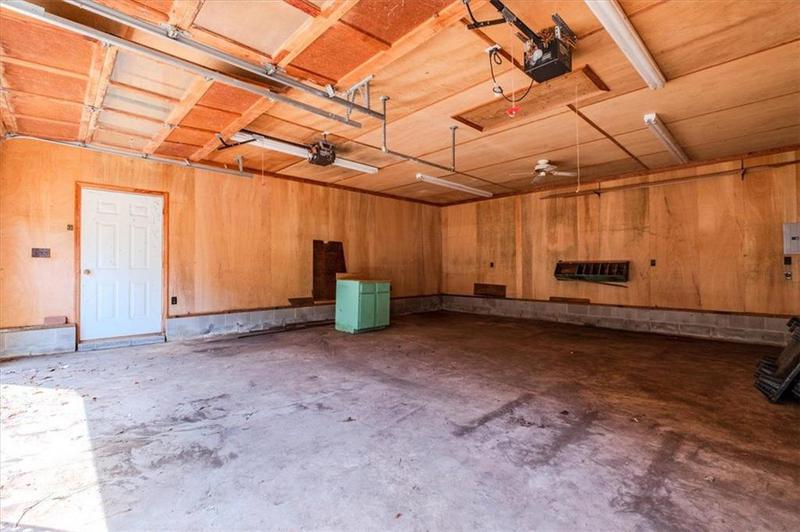 Image for property 233 Robinson Road, Cedartown, GA 30125