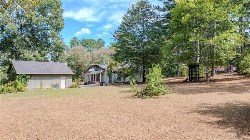 Image for property 233 Robinson Road, Cedartown, GA 30125