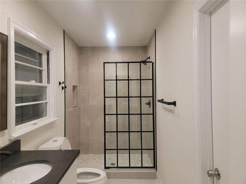 Image for property 3 Hillcrest Avenue, Rome, GA 30161