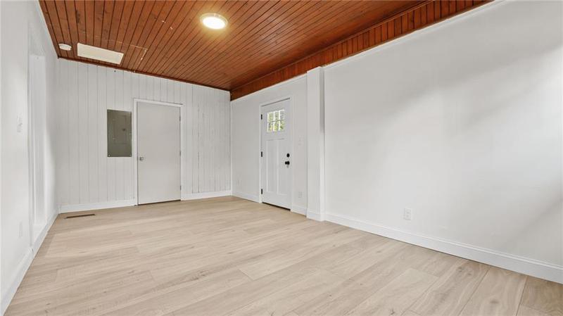 Image for property 3 Hillcrest Avenue, Rome, GA 30161