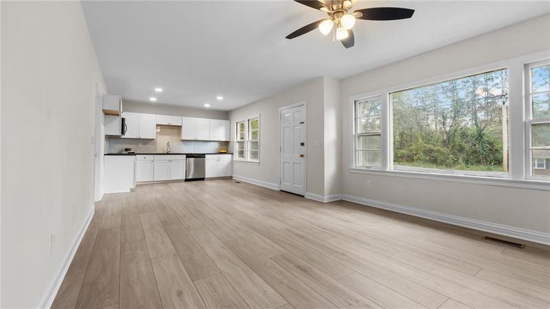 Image for property 3 Hillcrest Avenue, Rome, GA 30161