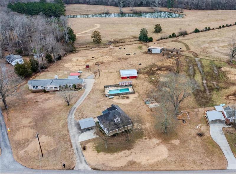 Image for property 292 Ervin Coker Road, Rome, GA 30161