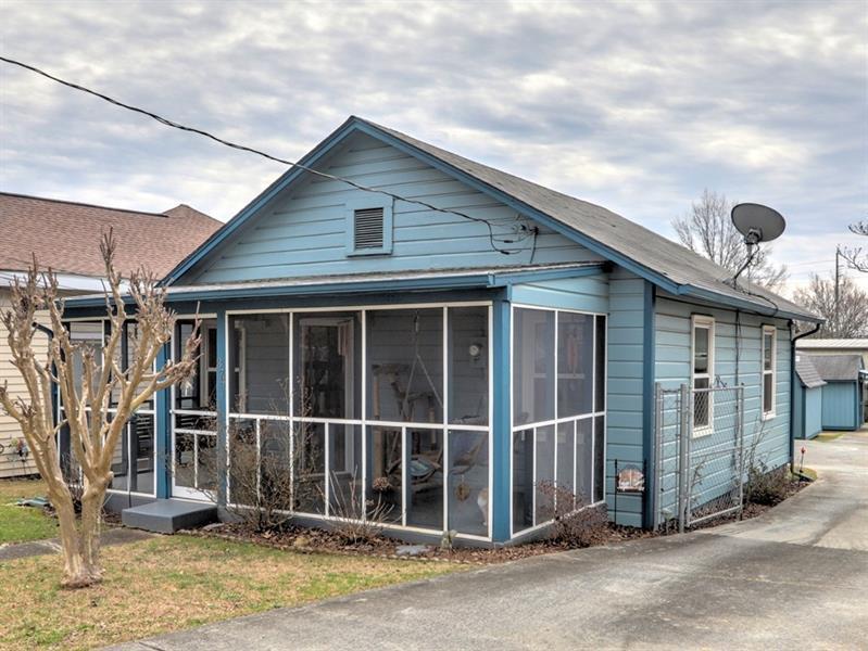 Image for property 374 Hawkins Street, Marietta, GA 30060