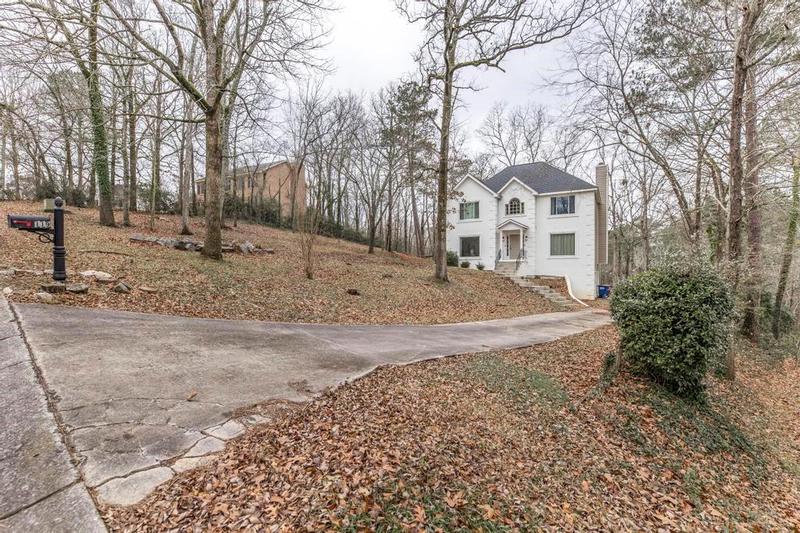 Image for property 119 Huntington Place, Macon, GA 31210