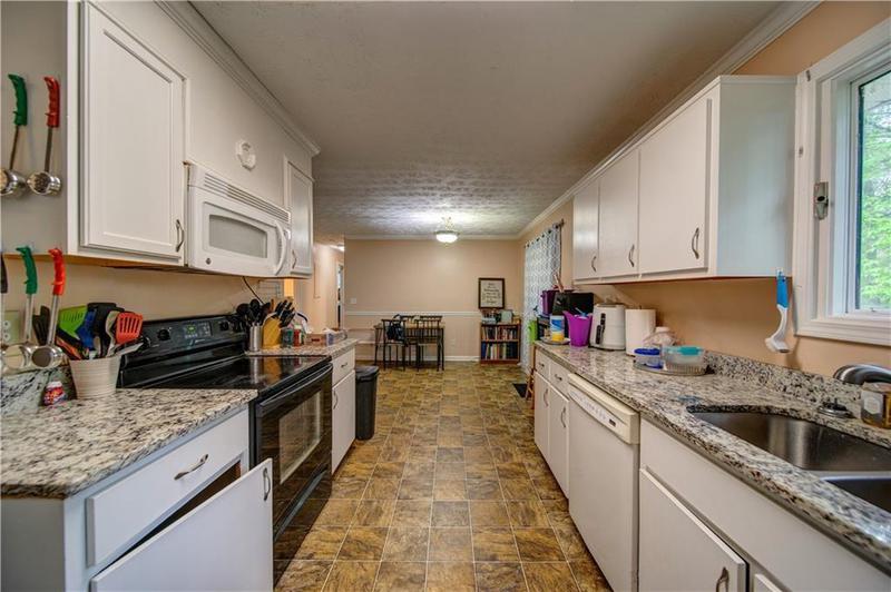Image for property 5955 Kemp Drive, Acworth, GA 30102