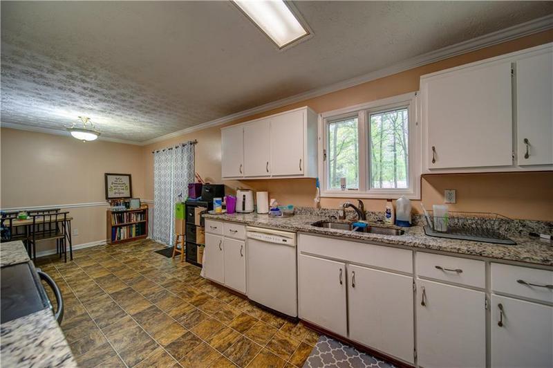 Image for property 5955 Kemp Drive, Acworth, GA 30102