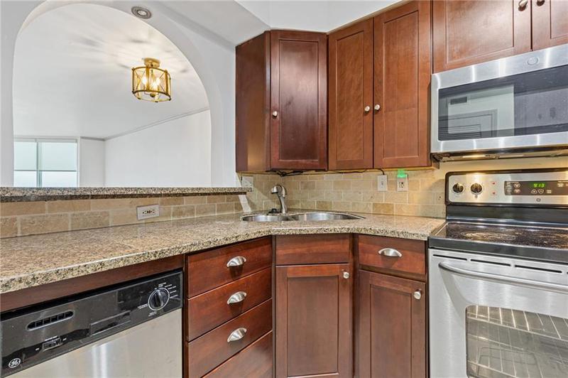 Image for property 2870 Pharr Court South 2407, Atlanta, GA 30305