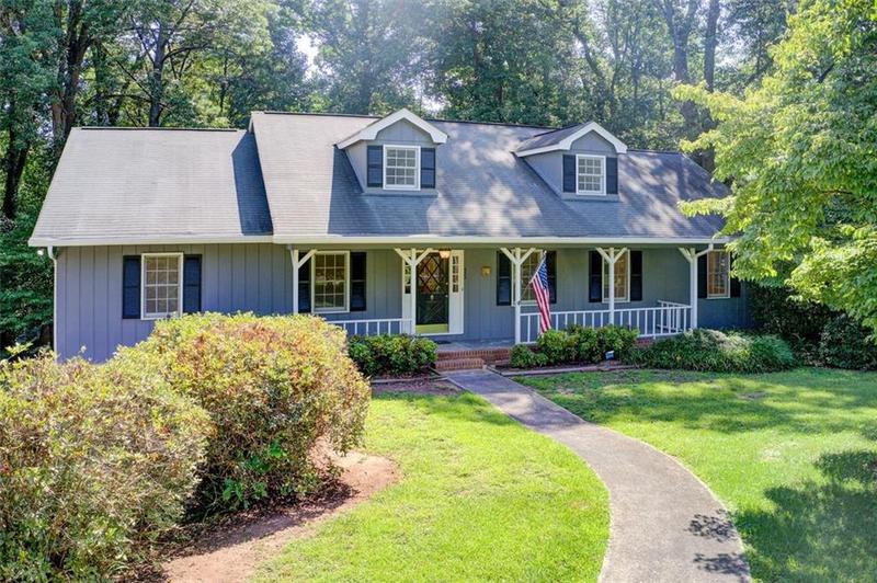 Image for property 682 Ridgeview Drive, Lilburn, GA 30047