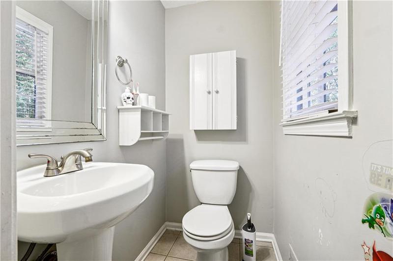 Image for property 386 Black Oak Court, Lawrenceville, GA 30046