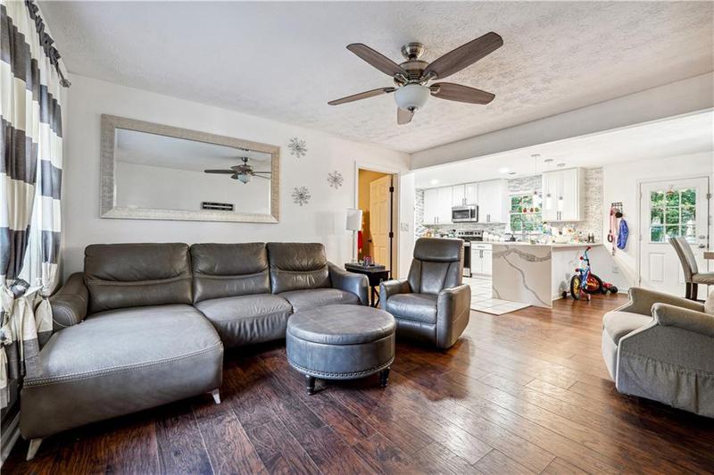 Image for property 386 Black Oak Court, Lawrenceville, GA 30046