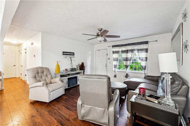 Image for property 386 Black Oak Court, Lawrenceville, GA 30046