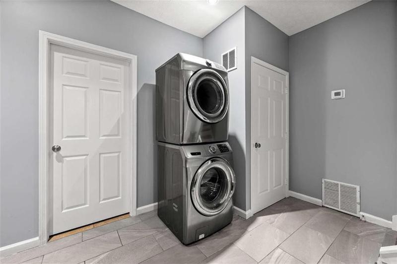 Image for property 650 Ira Street, Atlanta, GA 30312