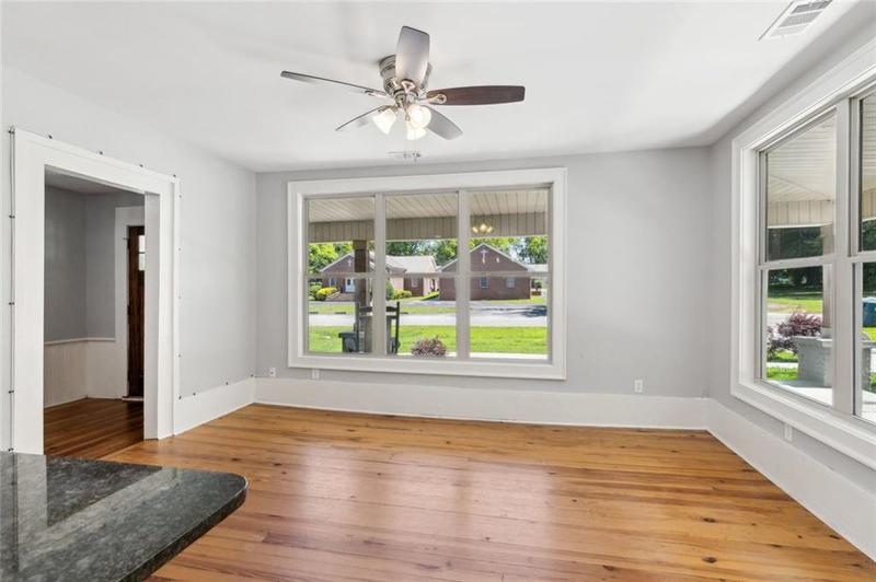 Image for property 1382 6th Avenue, Auburn, GA 30011