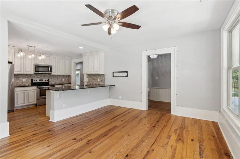 Image for property 1382 6th Avenue, Auburn, GA 30011