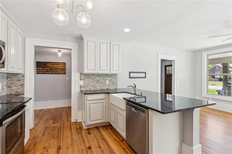 Image for property 1382 6th Avenue, Auburn, GA 30011