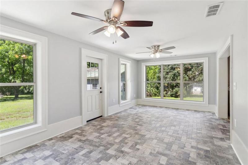 Image for property 1382 6th Avenue, Auburn, GA 30011