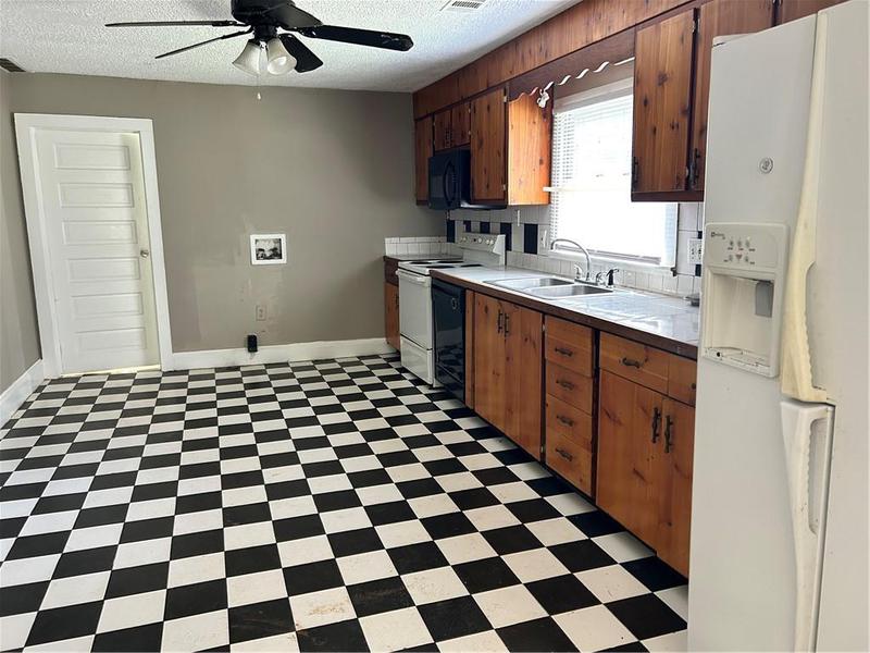 Image for property 2203 HILLCREST Avenue, Decatur, GA 30032