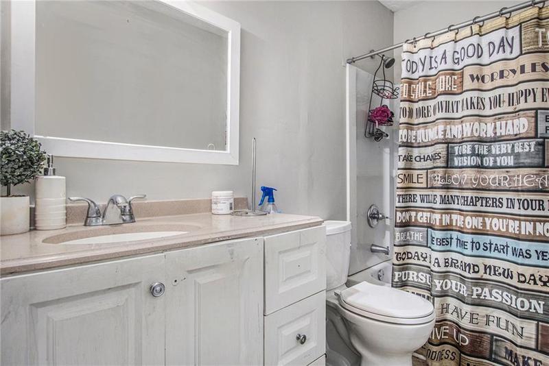 Image for property 621 Blue Flag Lane, Fairburn, GA 30213