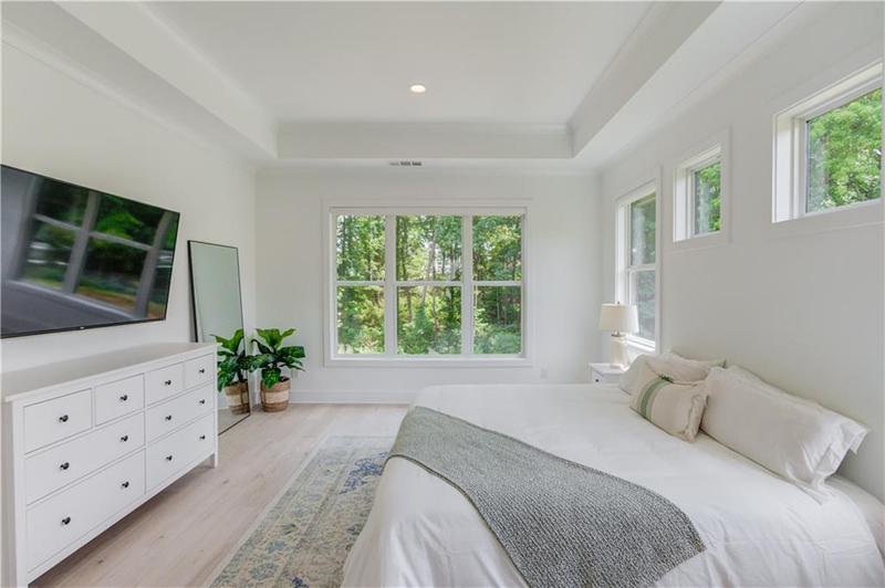 Image for property 5306 Weeping Creek Trail, Flowery Branch, GA 30542
