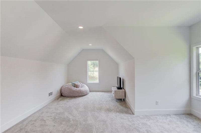 Image for property 5306 Weeping Creek Trail, Flowery Branch, GA 30542