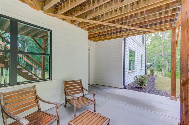 Image for property 5306 Weeping Creek Trail, Flowery Branch, GA 30542