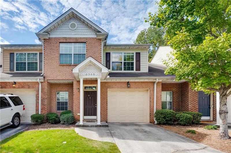 Image for property 2546 Laurel Circle, Atlanta, GA 30311