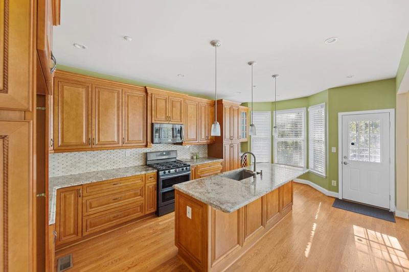 Image for property 727 Pear Grove Place, Marietta, GA 30066