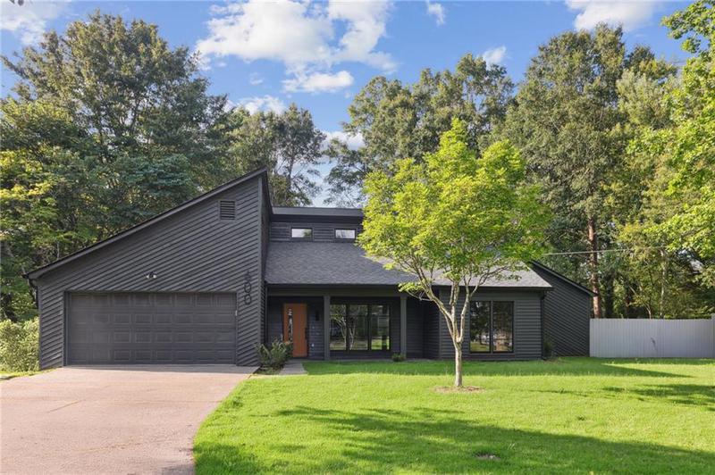 Image for property 600 Applewood Lane, Marietta, GA 30064