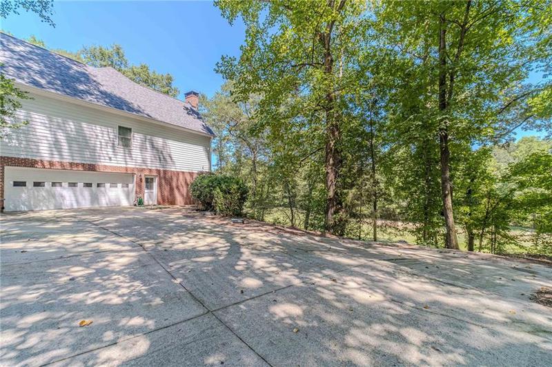 Image for property 990 Bramlett Shoals Road, Lawrenceville, GA 30045