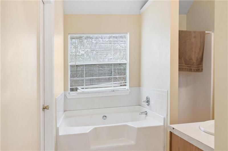 Image for property 3958 Waldrop Hills Drive, Decatur, GA 30034