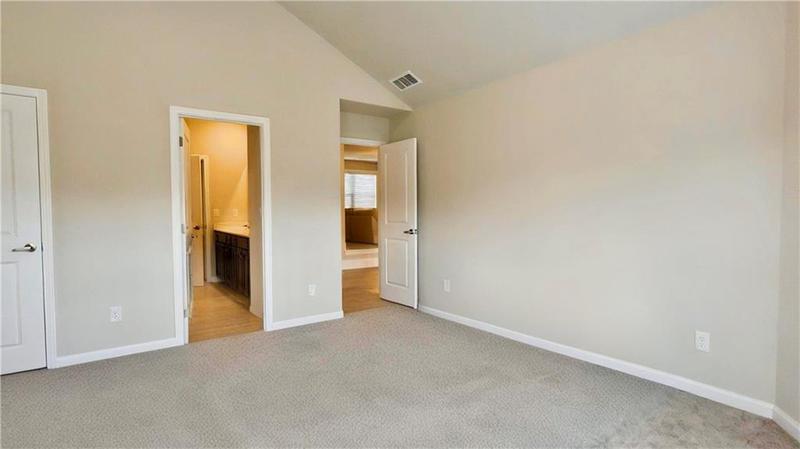 Image for property 5381 Front Runner Court, Sugar Hill, GA 30518