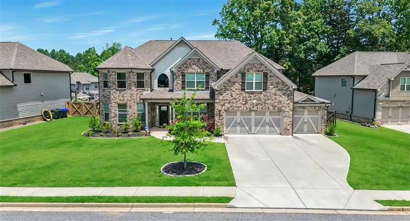 Image for property 5381 Front Runner Court, Sugar Hill, GA 30518
