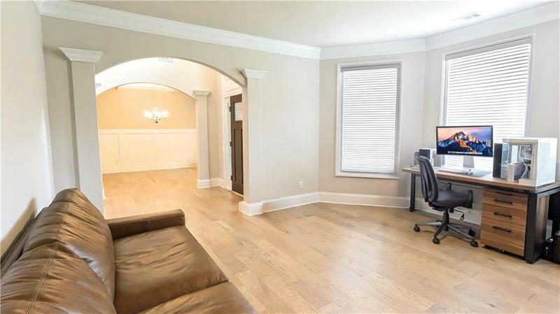 Image for property 5381 Front Runner Court, Sugar Hill, GA 30518