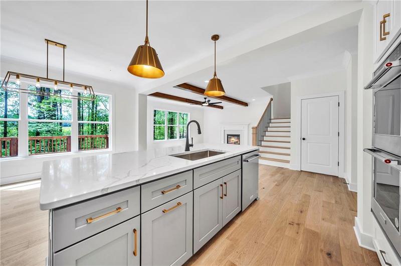 Image for property 1664 Crestridge Drive, Marietta, GA 30067