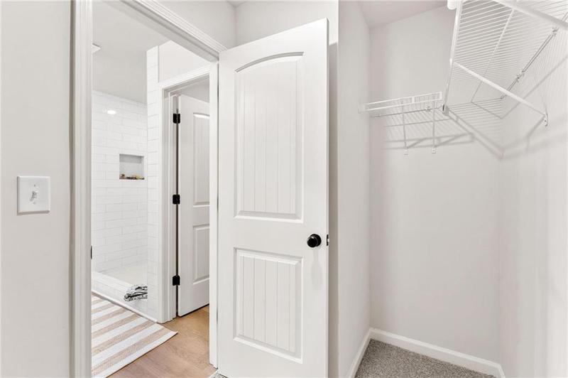 Image for property 46 Crest Drive 25, Hartwell, GA 30643