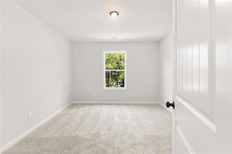 Image for property 46 Crest Drive 25, Hartwell, GA 30643