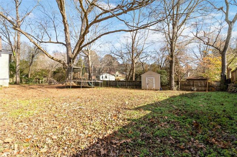 Image for property 4900 LILBURN STONE MOUNTAIN Road, Lilburn, GA 30047
