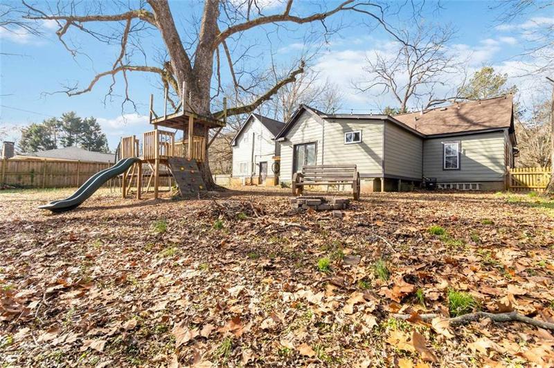 Image for property 4900 LILBURN STONE MOUNTAIN Road, Lilburn, GA 30047