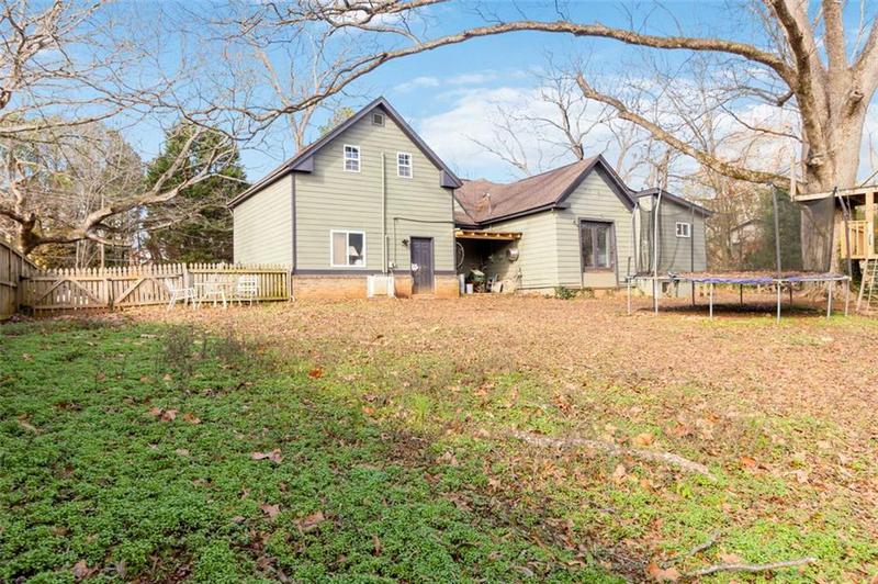 Image for property 4900 LILBURN STONE MOUNTAIN Road, Lilburn, GA 30047