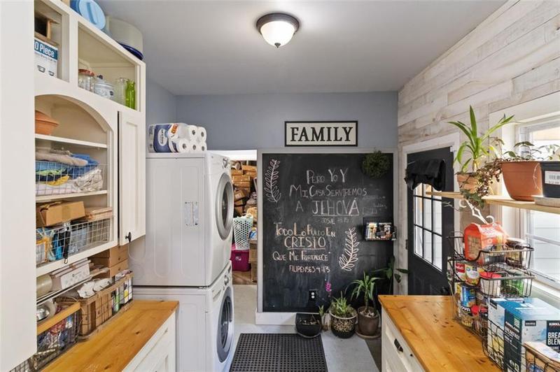 Image for property 4900 LILBURN STONE MOUNTAIN Road, Lilburn, GA 30047