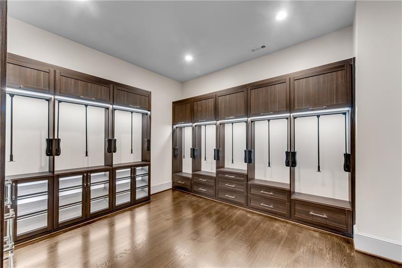 Image for property 560 Lost River Bend, Milton, GA 30004