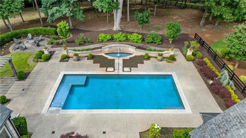 Image for property 560 Lost River Bend, Milton, GA 30004