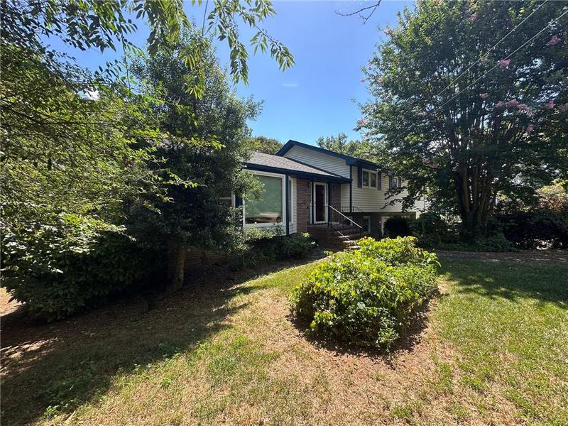 Image for property 672 Dorsey Drive, Lilburn, GA 30047