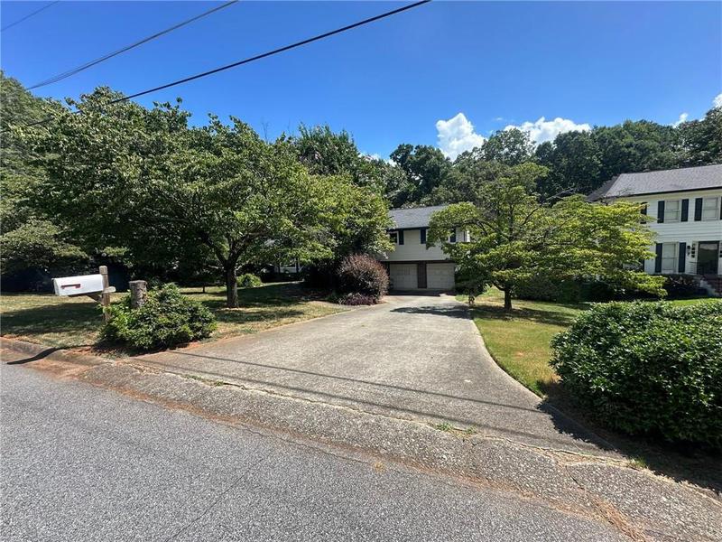 Image for property 672 Dorsey Drive, Lilburn, GA 30047