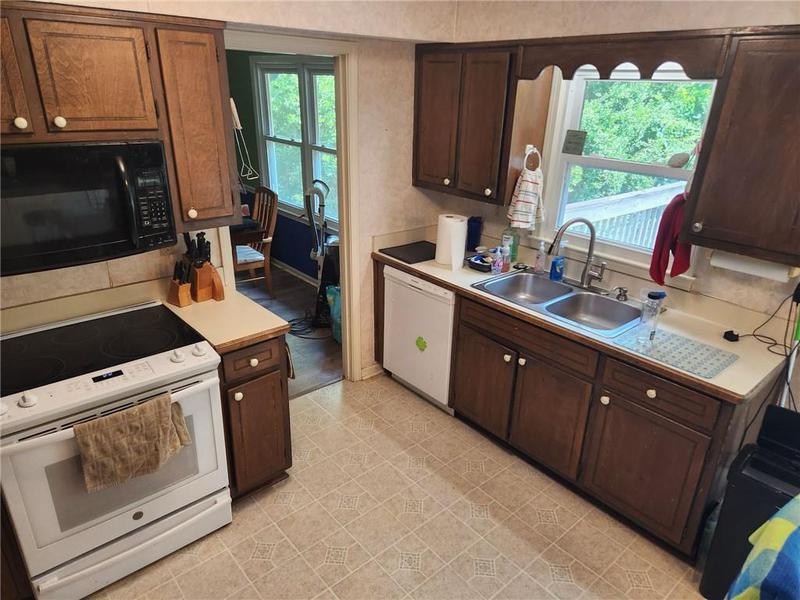 Image for property 672 Dorsey Drive, Lilburn, GA 30047