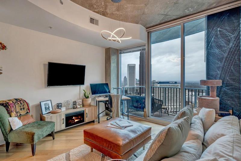 Image for property 400 Peachtree Street 3114, Atlanta, GA 30308
