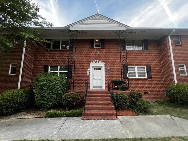 Image for property 3660 Peachtree Road C4, Atlanta, GA 30319